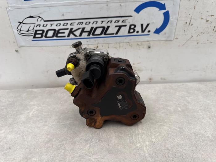 Gebrauchte Kraftstoffpumpe Mechanisch Mercedes B (W245) 2.0 B-180 CDI 16V Preis € 65,00 Margenregelung angeboten von Boekholt autodemontage B.V
