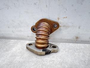 Usados Tubo EGR Mercedes E Combi (S211) 3.0 E-320 CDI V6 24V Precio € 22,00 Norma de margen ofrecido por Boekholt autodemontage B.V