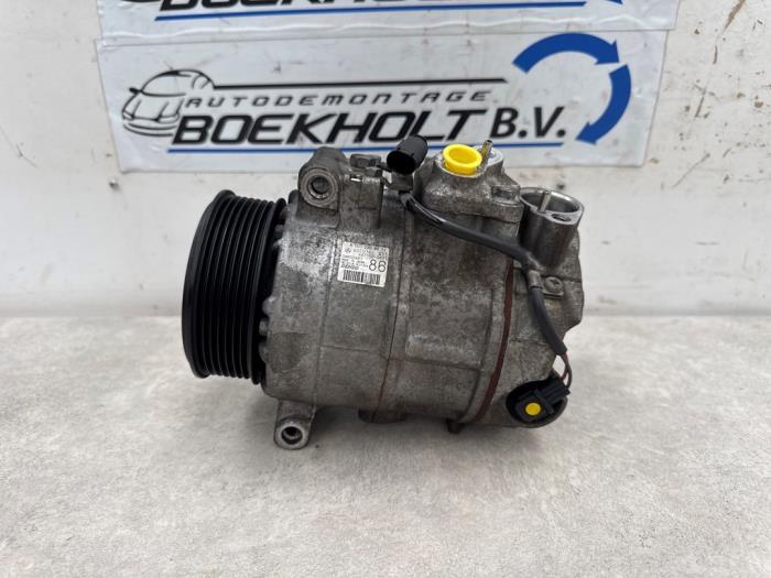 Usagé Pompe clim Mercedes E Combi (S211) 3.0 E-320 CDI V6 24V Prix € 78,00 Règlement à la marge proposé par Boekholt autodemontage B.V