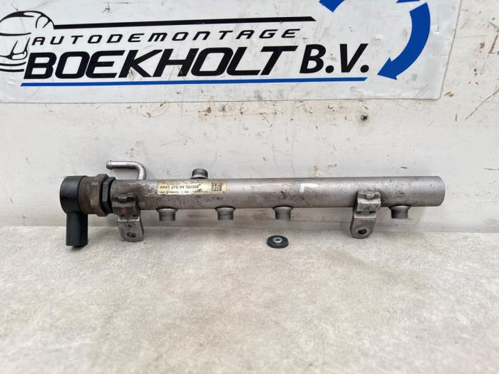 Gebrauchte Kraftstoffverteiler Mercedes E Combi (S211) 3.0 E-320 CDI V6 24V Preis € 99,00 Margenregelung angeboten von Boekholt autodemontage B.V
