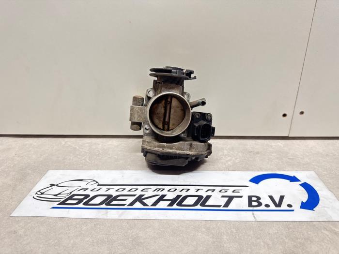 Gebrauchte Drosselklappengehäuse Seat Cordoba (6C2/6K2) 1.6i SXE Preis € 45,00 Margenregelung angeboten von Boekholt autodemontage B.V