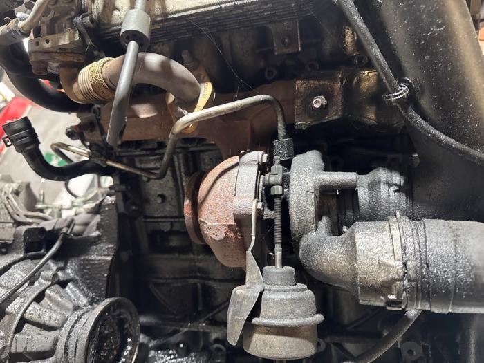 Usagé Turbo Volkswagen Golf V (1K1) 1.9 TDI Prix € 180,29 Prix TTC proposé par Boekholt autodemontage B.V