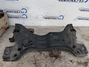 Subframe from a Seat Ibiza IV (6J5) 1.4 16V 2008