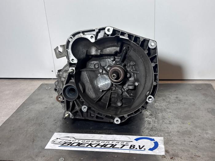 Gebrauchte Getriebe Alfa Romeo GT (937) 1.8 Twin Spark 16V Preis € 228,69 Mit Mehrwertsteuer angeboten von Boekholt autodemontage B.V