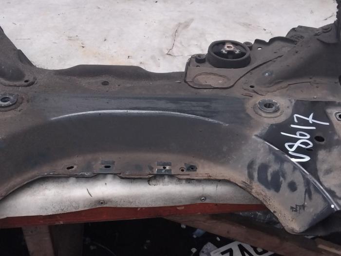 Used Subframe Peugeot Expert (V1/VA/VB/VE/VF/VT/VY) 2.0 Blue HDi 120 16V Price € 119,79 Inclusive VAT offered by Boekholt autodemontage B.V