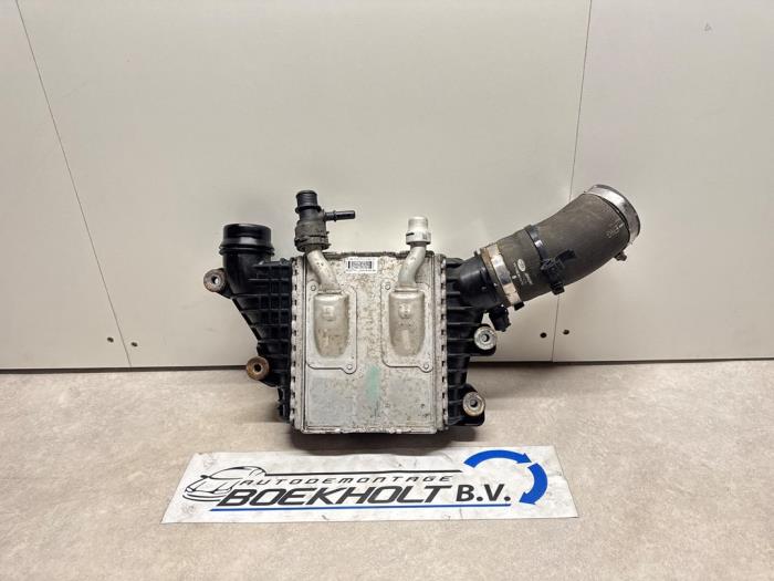 Usagé Intercooler Landrover Range Rover Evoque (LVJ/LVS) 2.0 D 150 16V 5-drs. Prix € 119,79 Prix TTC proposé par Boekholt autodemontage B.V