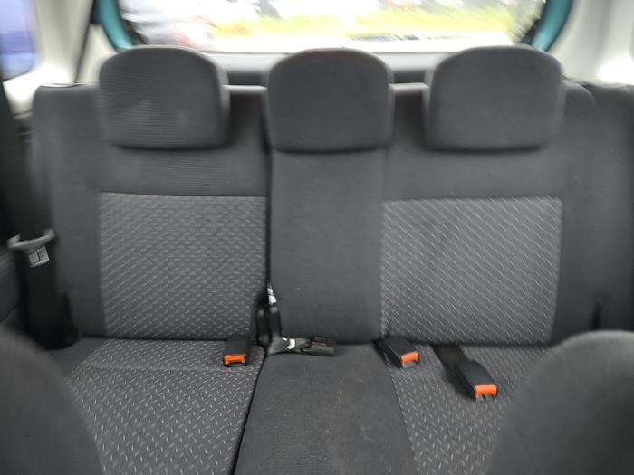 Używane Zaglówek Suzuki Wagon-R+ (RB) 1.2 16V Cena € 20,00 Procedura marży oferowane przez Boekholt autodemontage B.V
