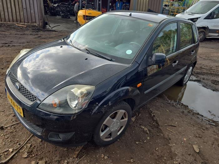 Begagnade Luftfilterhus Ford Fiesta 5 (JD/JH) 1.4 16V Pris € 30,00 Marginaltabell erbjuds av Boekholt autodemontage B.V