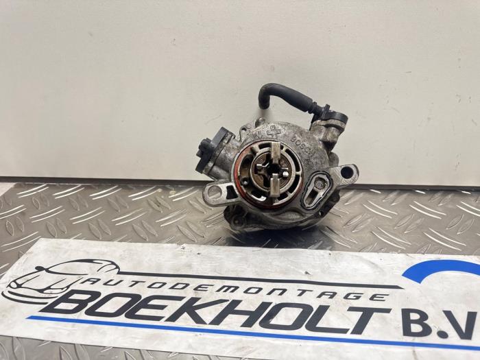 Usagé Pompe à vide (diesel) Ford Transit Connect (PJ2) 1.6 TDCi 16V 75 Prix € 22,00 Règlement à la marge proposé par Boekholt autodemontage B.V
