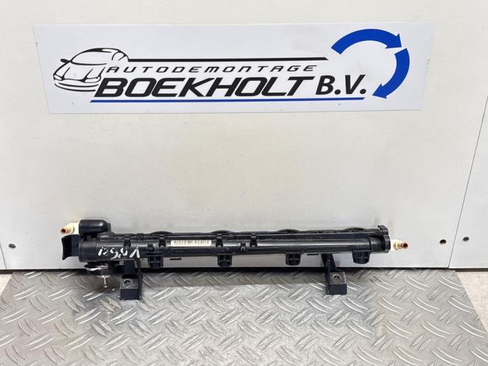 Usagé Système d'injection Ford Fusion 1.4 16V Prix € 25,00 Règlement à la marge proposé par Boekholt autodemontage B.V