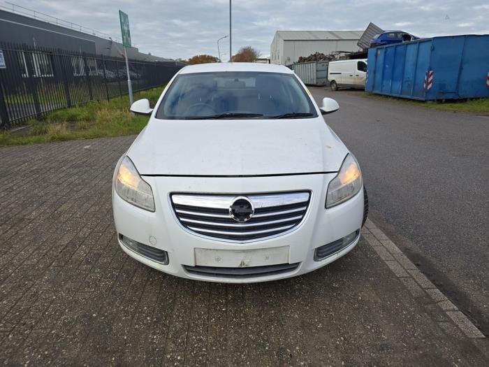 Usagé Ventilateur radiateur Opel Insignia 2.0 CDTI 16V 130 Ecotec Prix € 45,00 Règlement à la marge proposé par Boekholt autodemontage B.V