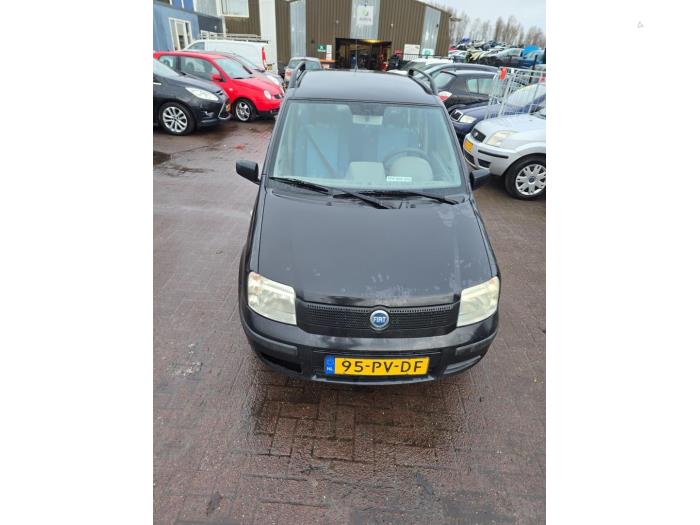 Usagé Faux châssis Fiat Panda (169) 1.1 Fire Prix € 50,00 Règlement à la marge proposé par Boekholt autodemontage B.V