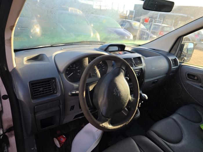Używane Panel Peugeot Expert (G9) 2.0 HDi 120 Cena € 200,00 Procedura marży oferowane przez Boekholt autodemontage B.V