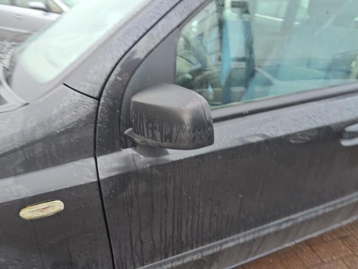 Usados Aleta de ventanilla Fiat Panda (169) 1.1 Fire Precio € 20,00 Norma de margen ofrecido por Boekholt autodemontage B.V