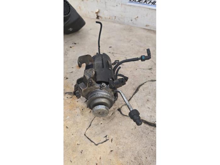 Usagé Filtre à carburant Kia Rio III (UB) 1.1 CRDi VGT 12V Prix € 50,00 Règlement à la marge proposé par Boekholt autodemontage B.V