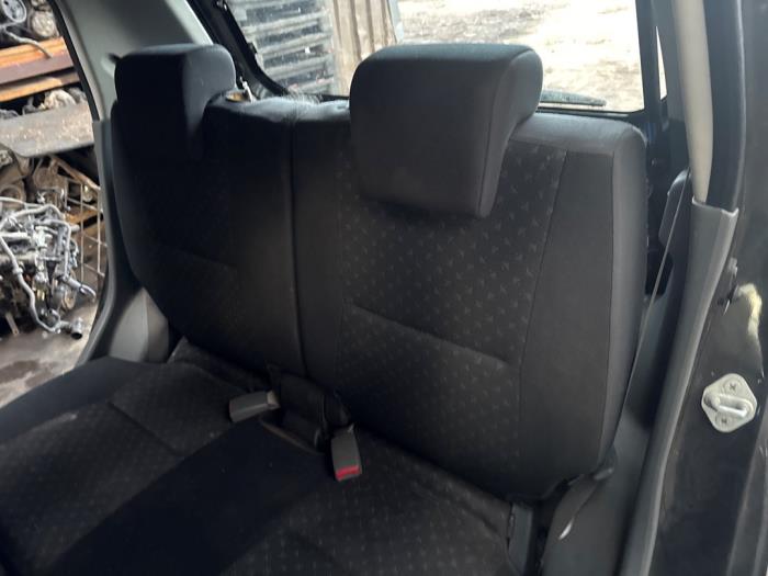 Używane Zaglówek Daihatsu Cuore (L251/271/276) 1.0 12V DVVT Cena € 20,00 Procedura marży oferowane przez Boekholt autodemontage B.V