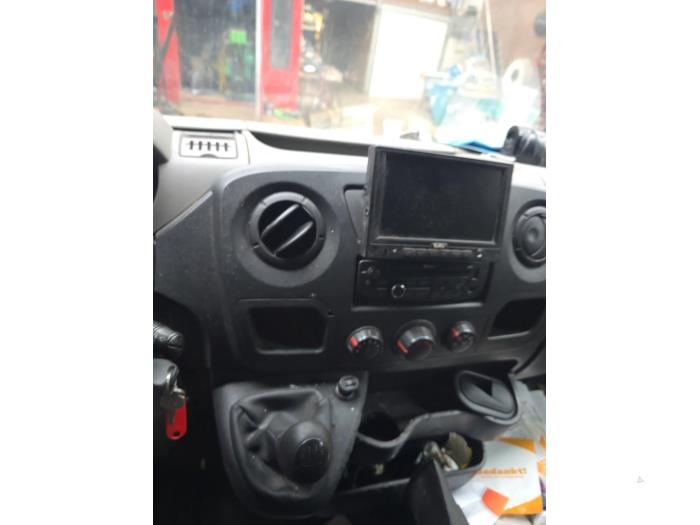 Begagnade Askkopp, fram Renault Master III (MA/MB/MC/MD/MH/MF/MG/MH) 2.3 dCi 16V Pris € 25,00 Marginaltabell erbjuds av Boekholt autodemontage B.V