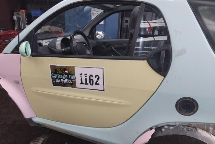 Usados Capó Smart City-Coupé 0.6 Turbo i.c. Smart&Pulse Precio € 150,00 Norma de margen ofrecido por Boekholt autodemontage B.V