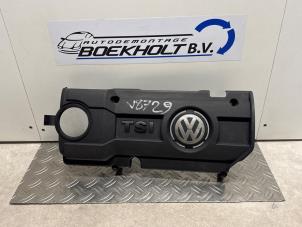 Abdeckblech Motor van een Volkswagen Golf VI (5K1) 1.4 TSI 122 16V 2010