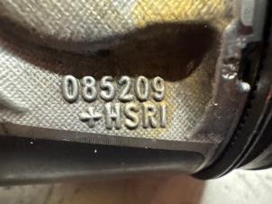 Piston d'un Renault Master III (MA/MB/MC/MD/MH/MF/MG/MH) 2.3 dCi 16V 2014