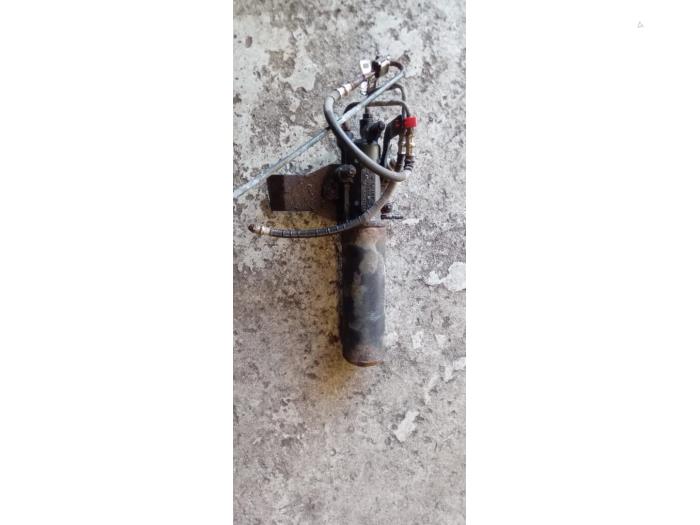 Gebrauchte Pumpfederung (Hydr.) Peugeot 3008 I (0U/HU) 1.6 16V THP 150 Preis € 75,00 Margenregelung angeboten von Boekholt autodemontage B.V