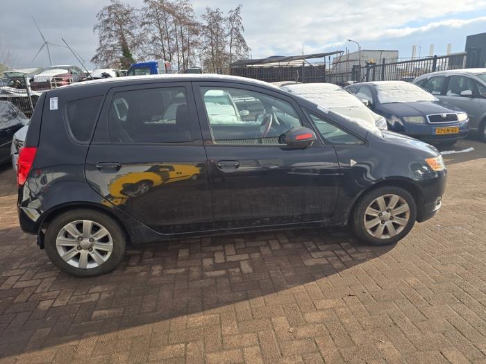 Usados Ventanilla triangular derecha delante Mitsubishi Colt (Z2/Z3) 1.3 16V Precio € 40,00 Norma de margen ofrecido por Boekholt autodemontage B.V