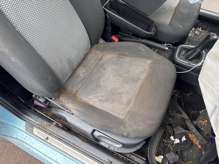 Gebrauchte Handbremse Mechanik Volkswagen Polo V (6R) 1.2 TDI 12V BlueMotion Preis € 25,00 Margenregelung angeboten von Boekholt autodemontage B.V