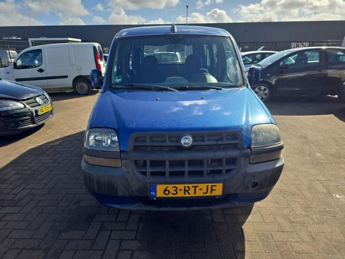 Usados Subchasis Fiat Doblo (223A/119) 1.6 16V Precio € 75,00 Norma de margen ofrecido por Boekholt autodemontage B.V