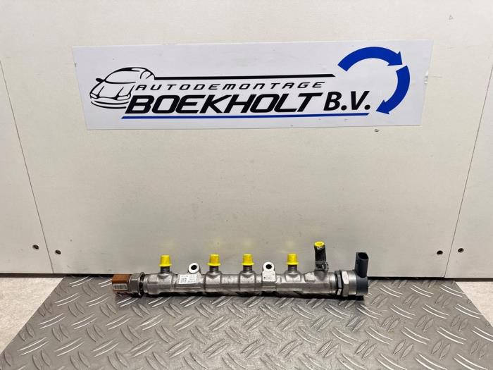 Gebrauchte Kraftstoffverteiler Volkswagen Polo V (6R) 1.2 TDI 12V BlueMotion Preis € 59,29 Mit Mehrwertsteuer angeboten von Boekholt autodemontage B.V