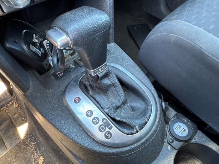 Used Automatic gearbox computer Volkswagen Touran (1T1/T2) 2.0 TDI DPF Price € 40,00 Margin scheme offered by Boekholt autodemontage B.V