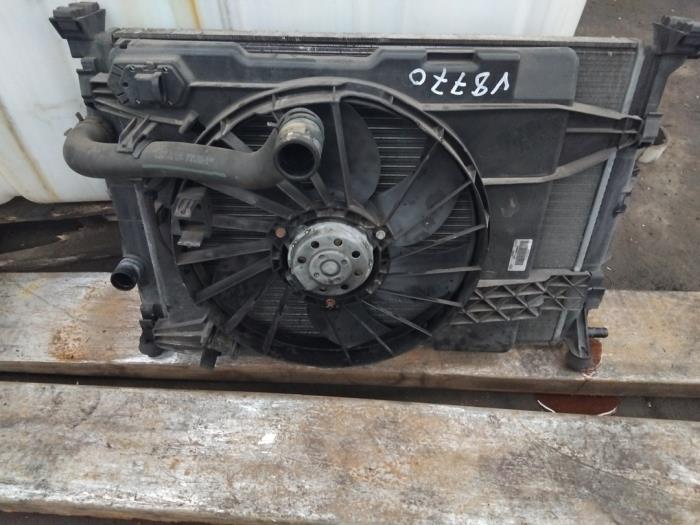 Gebrauchte Kühlerventilator Renault Scénic II (JM) 2.0 16V Preis € 35,00 Margenregelung angeboten von Boekholt autodemontage B.V