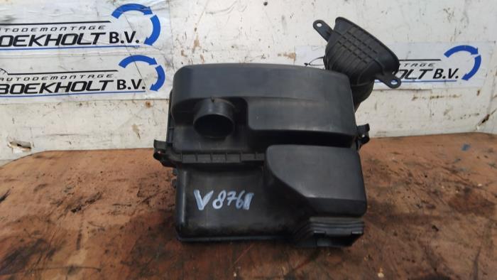 Gebrauchte Luftfiltergehäuse Kia Picanto (BA) 1.1 12V Preis € 25,00 Margenregelung angeboten von Boekholt autodemontage B.V