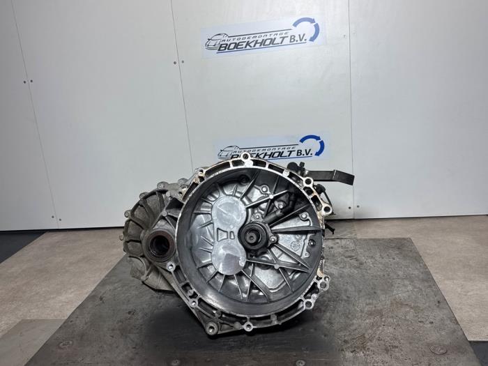 Gebrauchte Getriebe Ford Transit Custom 2.0 TDCi 16V Eco Blue 105 Preis € 1.511,29 Mit Mehrwertsteuer angeboten von Boekholt autodemontage B.V