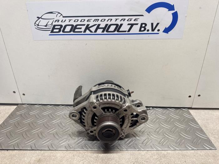 Gebrauchte Dynamo Lexus IS (E2) 250 2.5 V6 24V Preis € 102,85 Mit Mehrwertsteuer angeboten von Boekholt autodemontage B.V