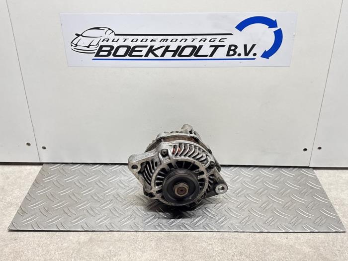 Usagé Dynamo Chrysler PT Cruiser 2.4 16V Prix € 59,29 Prix TTC proposé par Boekholt autodemontage B.V
