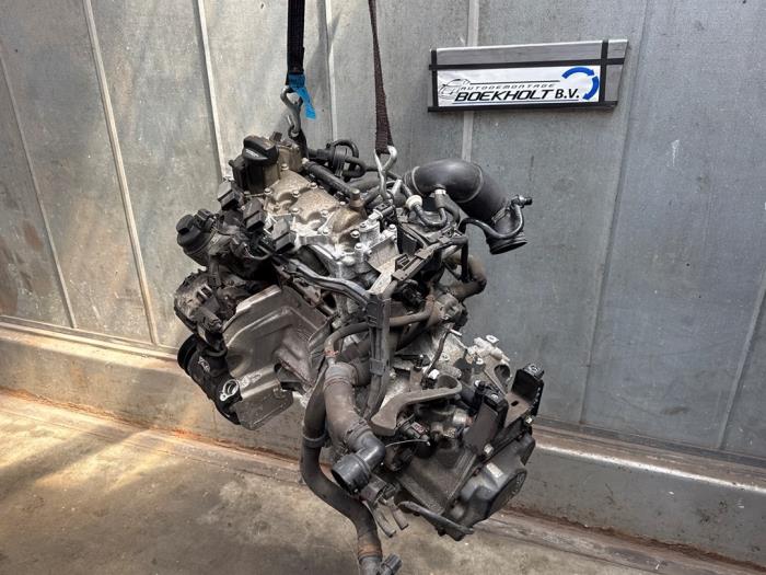 Used Engine Volkswagen Polo IV (9N1/2/3) 1.2 Price € 393,25 Inclusive VAT offered by Boekholt autodemontage B.V