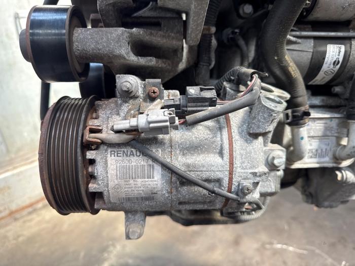 Usagé Compresseur de clim Renault Clio IV (5R) 0.9 Energy TCE 90 12V Prix € 87,12 Prix TTC proposé par Boekholt autodemontage B.V