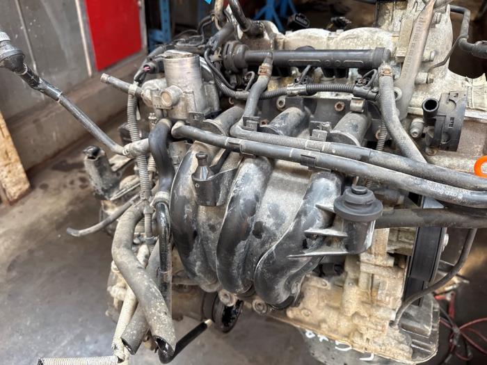 Begagnade Insugsrör Volkswagen Polo IV (9N1/2/3) 1.2 Pris € 45,00 Marginaltabell erbjuds av Boekholt autodemontage B.V