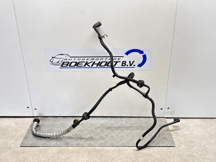Usagé Ventilation carter Renault Clio IV (5R) 0.9 Energy TCE 90 12V Prix € 78,65 Prix TTC proposé par Boekholt autodemontage B.V