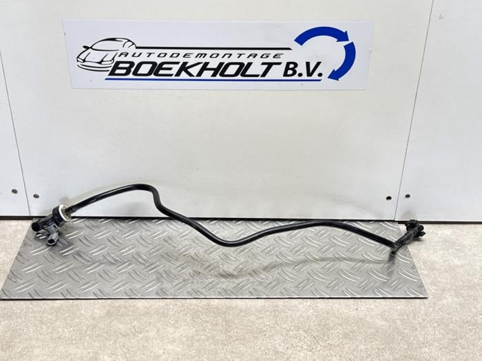 Gebrauchte Leitung (sonstige) Renault Clio IV (5R) 0.9 Energy TCE 90 12V Preis € 30,25 Mit Mehrwertsteuer angeboten von Boekholt autodemontage B.V