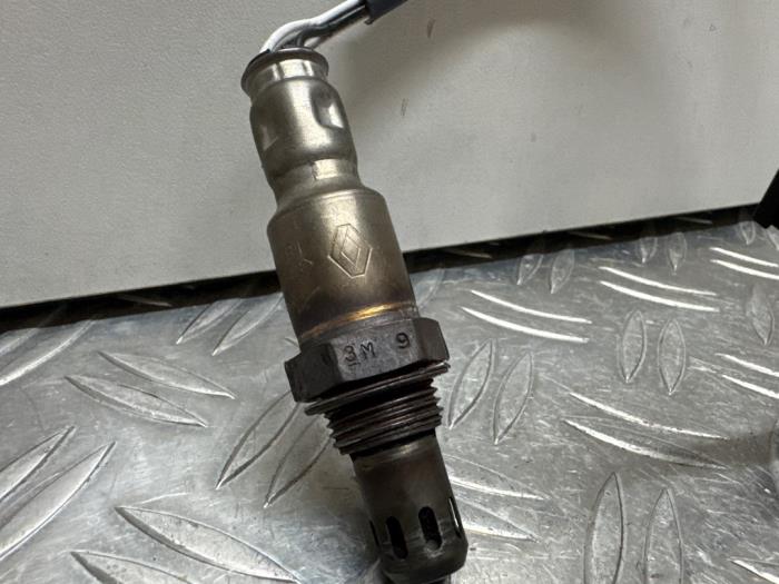 Lambda probe from a Renault Clio IV (5R) 0.9 Energy TCE 90 12V 2014
