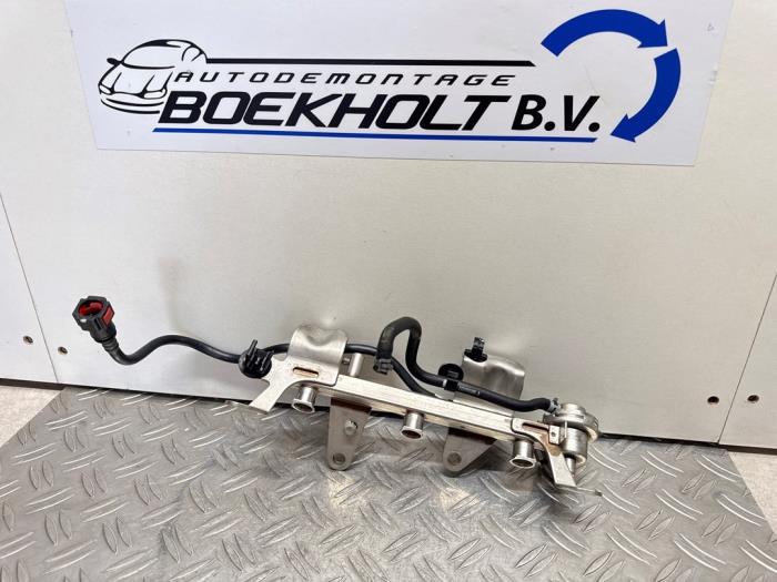 Usagé Système d'injection Renault Clio IV (5R) 0.9 Energy TCE 90 12V Prix € 25,00 Règlement à la marge proposé par Boekholt autodemontage B.V