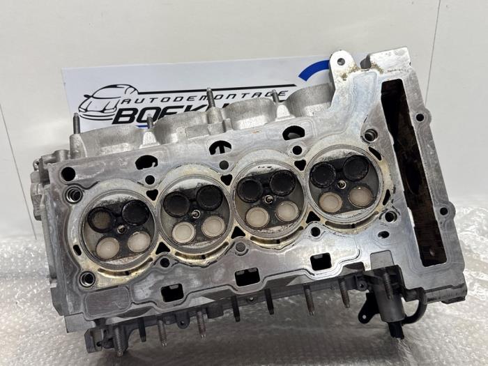 Usagé Culasse Peugeot 308 (4A/C) 1.6 VTI 16V Prix € 422,29 Prix TTC proposé par Boekholt autodemontage B.V