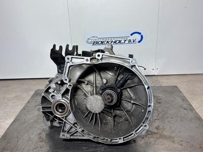Usagé Boîte de vitesse Ford Focus 2 Wagon 1.6 TDCi 16V 110 Prix € 275,00 Prix TTC proposé par Boekholt autodemontage B.V