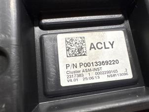 Ignition lock + computer from a Opel Corsa D 1.3 CDTi 16V ecoFLEX 2013