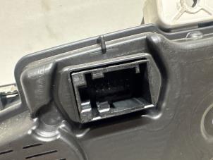 Ignition lock + computer from a Opel Corsa D 1.3 CDTi 16V ecoFLEX 2013
