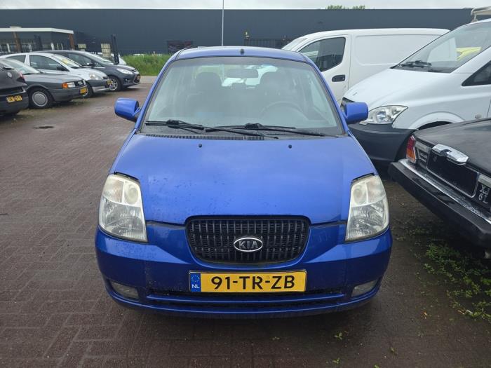 Usagé Servo frein Kia Picanto (BA) 1.0 12V Prix € 35,00 Règlement à la marge proposé par Boekholt autodemontage B.V