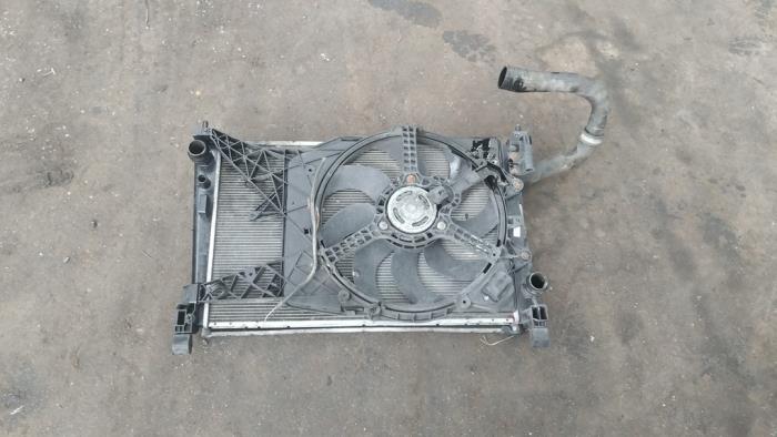 Gebrauchte Kühlerventilator Opel Corsa D 1.3 CDTi 16V ecoFLEX Preis auf Anfrage angeboten von Boekholt autodemontage B.V