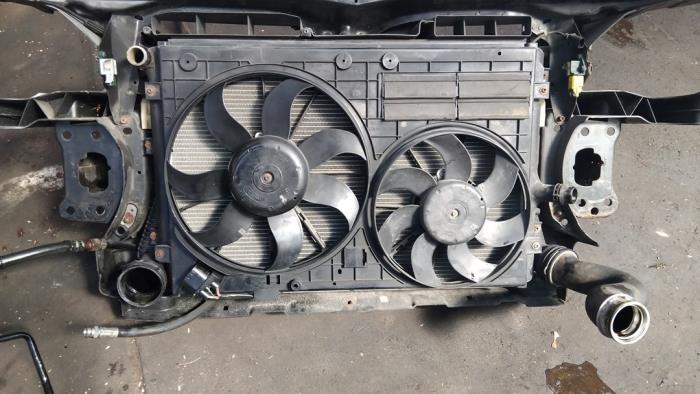 Gebrauchte Kühlerventilator Volkswagen Passat Variant (3C5) 2.0 TFSI/TSI 16V Preis € 69,00 Margenregelung angeboten von Boekholt autodemontage B.V