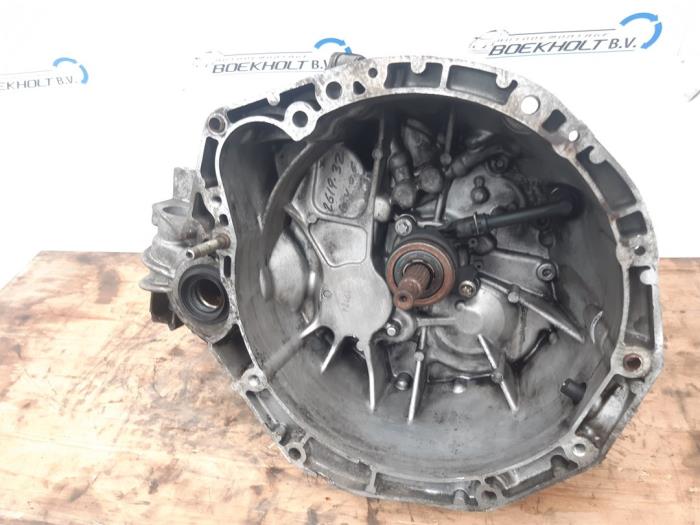 Gearbox from a Renault Grand Scénic II (JM) 2.0 16V 2006